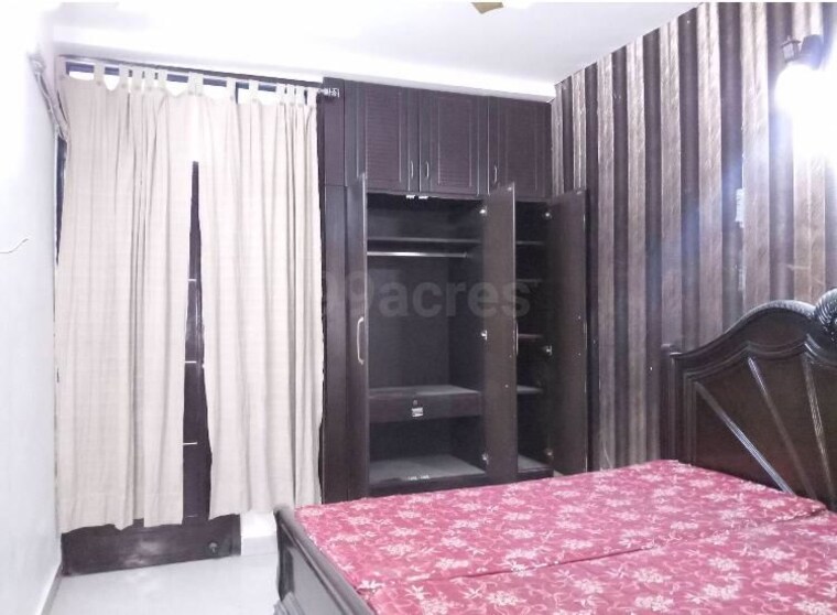 Bedroom, gyan khand i 3 Bedroom 1100 Sq.Ft. Builder Floor In Gyan Khand I Ghaziabad 9855611
