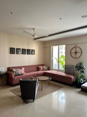 Team Area in 3 BHK Apartment at Dosti Acres – for Rent