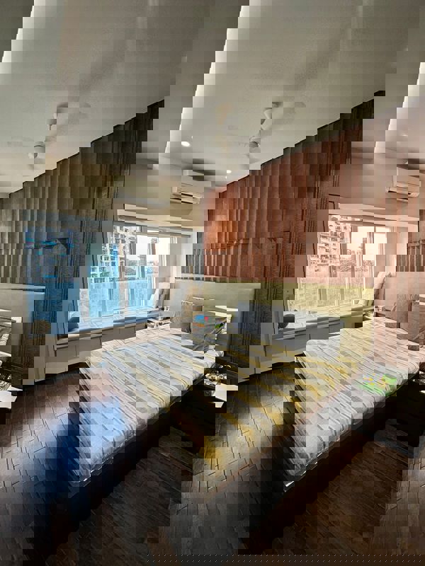 3 BHK + Pooja Room,Servant Room,Extra Room Apartment For Rent in Dosti Acres