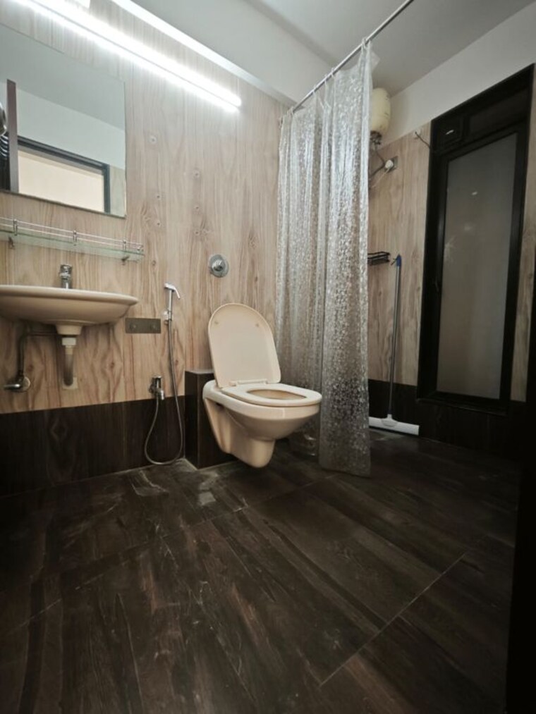Bathroom, shankar-vilas-chs 4 Bedroom 850 Sq.Ft. Apartment In Chembur Mumbai 9855614
