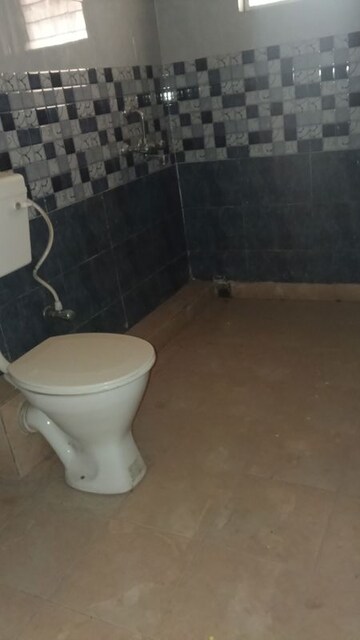 Bathroom in 2 BHK Apartment at Kundan Plaza, Chinar Park – for Rent