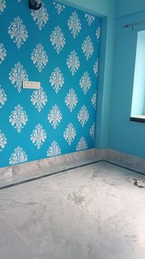 Room in 2 BHK Apartment at Sristi Plaza, Chinar Park – for Rent