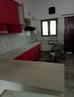 Kitchen in 1 BHK Villa at Aliganj – for Rent