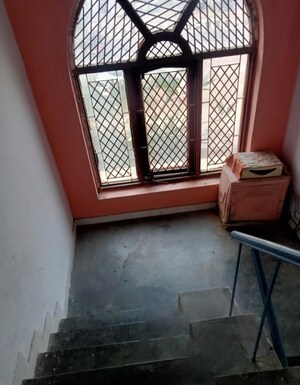 Staircase in 1 BHK Villa at Aliganj – for Rent