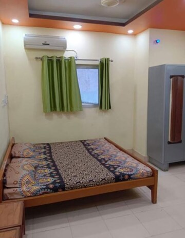 1 BHK Villa For Rent in Aliganj