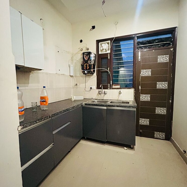 Kitchen, kharar landran road 1 Bedroom 750 Sq.Ft. Apartment In Kharar Landran Road Mohali 9855686