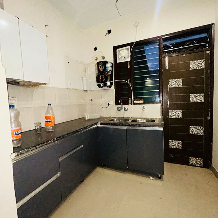 Kitchen, kharar landran road 1 Bedroom 750 Sq.Ft. Apartment In Kharar Landran Road Mohali 9855686