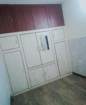 2 BHK Villa For Rent in Aliganj
