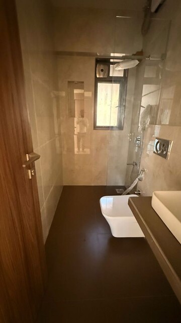 Bathroom in 4 BHK Apartment at Options Kinara, Juhu – for Rent