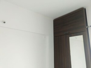 Room in 2 BHK Apartment at Nyati Meadows, Wadgaon Sheri – for Rent