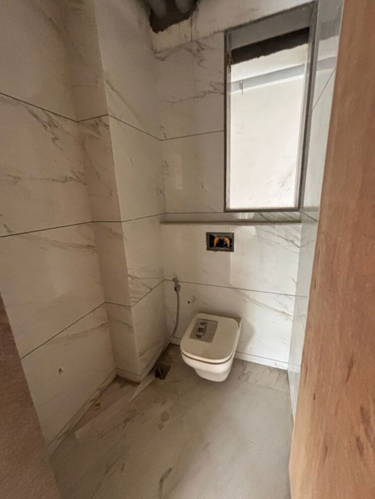 Bathroom, science city 4 Bedroom 404 Sq.Yd. Apartment In Science City Ahmedabad 9855677