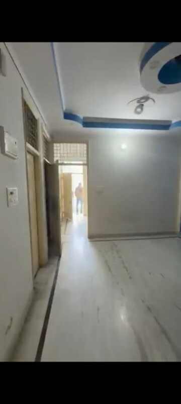 Building Lobby in 3 BHK Builder Floor at Swaran Jayanti Puram – for Sale