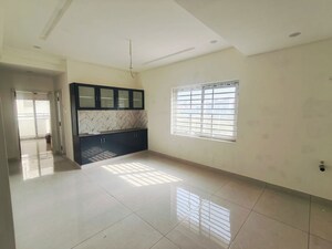 3 BHK Apartment For Sale in Mahatma Gandhi Inner Ring Road