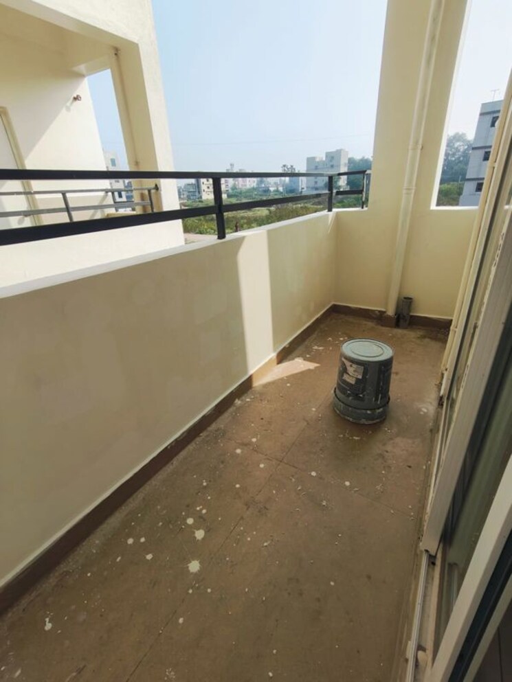 Balcony, mahatma gandhi inner ring road 3 Bedroom 1725 Sq.Ft. Apartment In Mahatma Gandhi Inner Ring Road Guntur 9855798