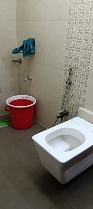 Bathroom in 2 BHK Apartment at Andheri West – for Rent