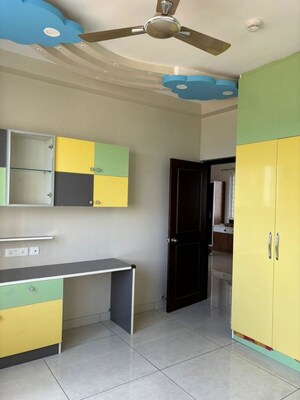 Kitchen in 3.5 BHK Apartment at Prestige Lakeside Habitat, Varthur – for Sale