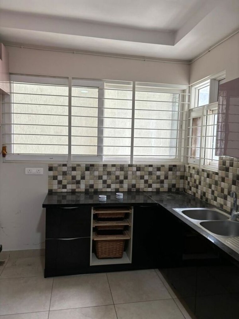 Kitchen, prestige-lakeside-habitat 3.5 Bedroom 2134 Sq.Ft. Apartment In Varthur Bangalore 9855812