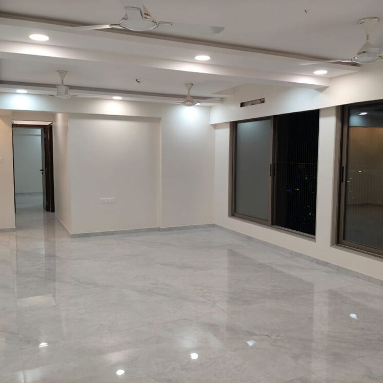 Room, bandra east 4 Bedroom 1300 Sq.Ft. Apartment In Bandra East Mumbai 9855845