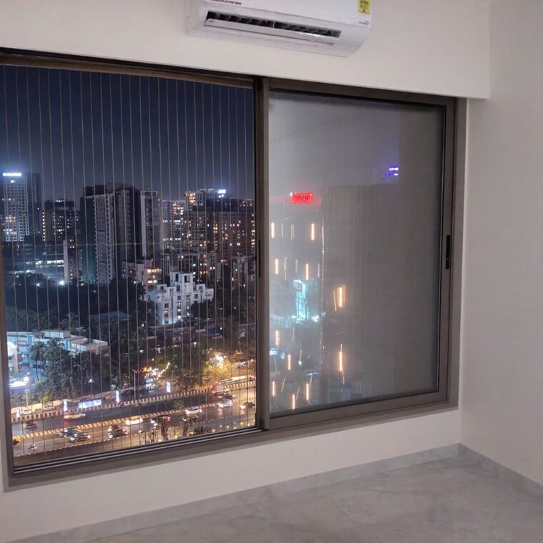 Room, bandra east 4 Bedroom 1300 Sq.Ft. Apartment In Bandra East Mumbai 9855845