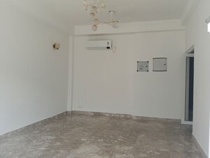 Room in 4 BHK Apartment at SS Linden, Sector 84 – for Sale