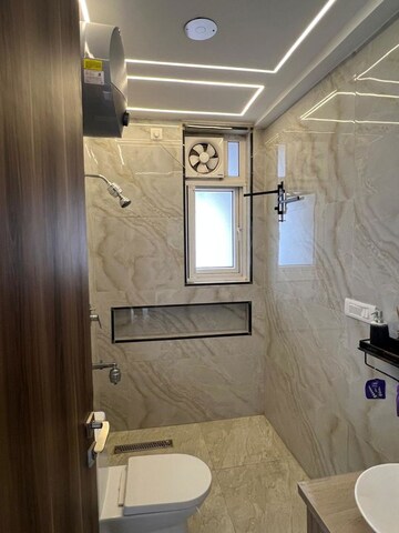 Bathroom in 2 BHK Apartment at Capital Residency 360, Sector 70a – for Rent