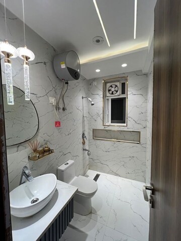 Bathroom in 2 BHK Apartment at Capital Residency 360, Sector 70a – for Rent