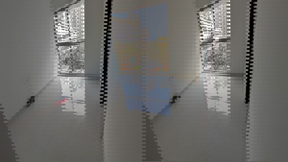 1 BHK + Extra Room Apartment For Rent in Lodha Crown Kolshet