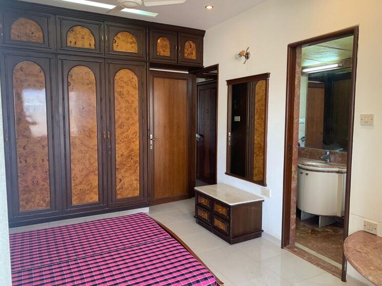 Bedroom, bandra west 1 Bedroom 500 Sq.Ft. Apartment In Bandra West Mumbai 9855868