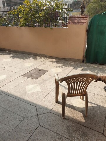 Balcony in 3 BHK Independent House at Sector 16 – for Rent