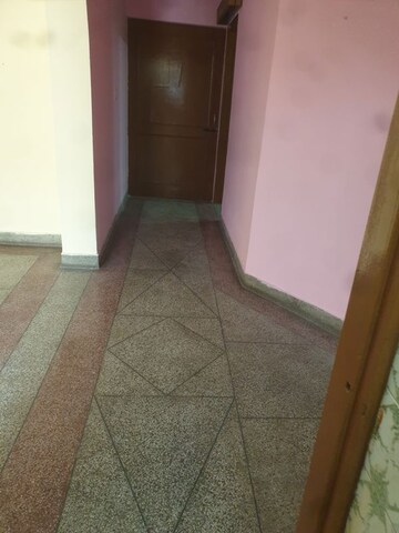 Room in 3 BHK Independent House at Sector 16 – for Rent