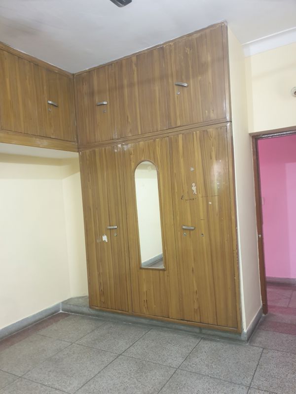 3 BHK + Pooja Room Independent House For Rent in Sector 16