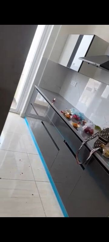 Furnished Amenities in 3 BHK Builder Floor at Bollywood Esencia, Ghazipur – for Sale