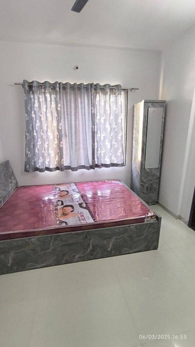 Bedroom, prasun-loreto 1 Bedroom 500 Sq.Ft. Apartment In Kharadi Pune 9855892