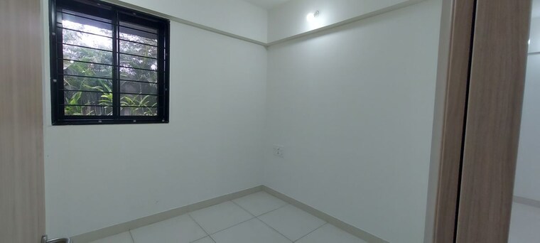 Room, nanded-kalashree 2.5 Bedroom 640 Sq.Ft. Apartment In State Bank Nagar Pune 9855882