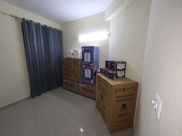 Living Room in 2 BHK Builder Floor at Unitech South City II, Sector 50 – for Rent