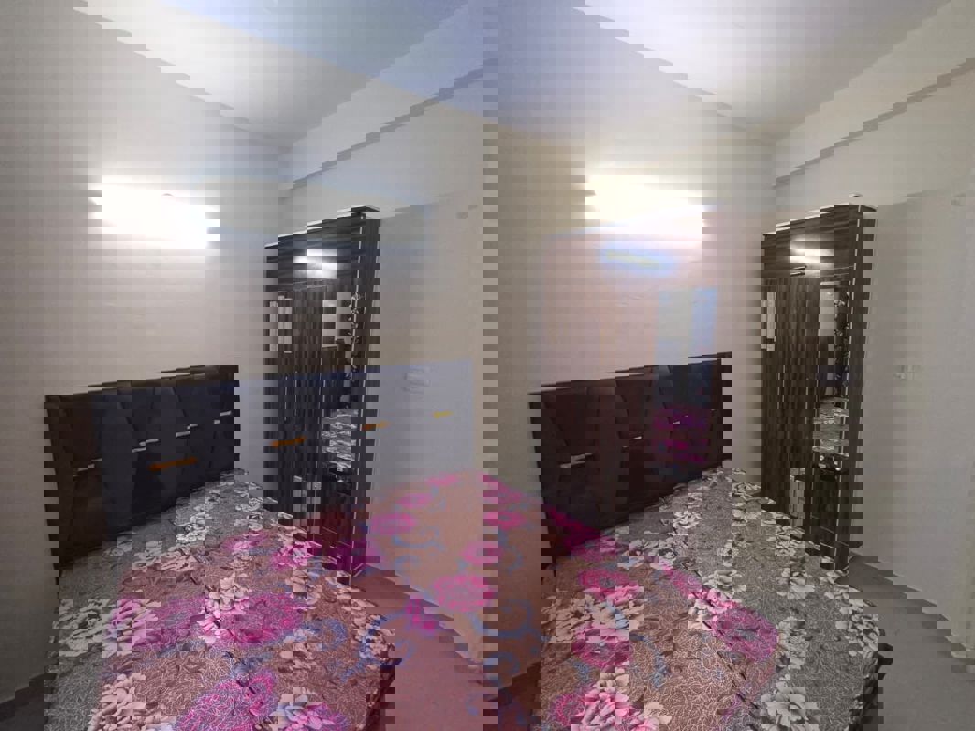 2 BHK + Pooja Room Builder Floor For Rent in Unitech South City II