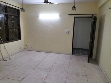 3 BHK Apartment For Rent in Sector 12