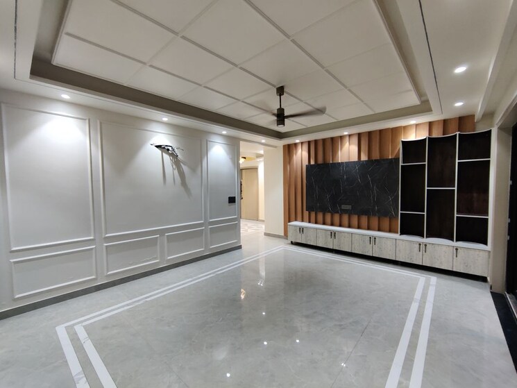 Room, faridabad central 4 Bedroom 4050 Sq.Ft. Builder Floor In Faridabad Central Faridabad 9855956