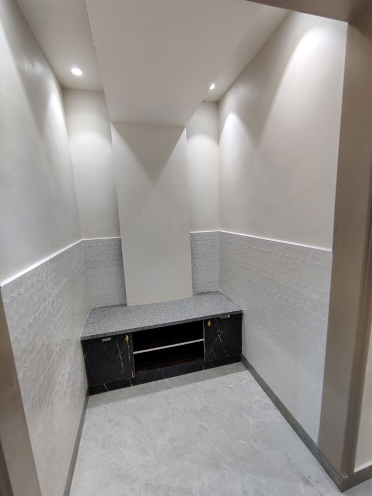 Other, faridabad central 4 Bedroom 4050 Sq.Ft. Builder Floor In Faridabad Central Faridabad 9855956