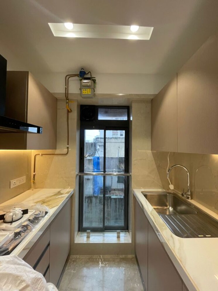 Kitchen, l-nagpal-bhagirathi-sadan 2.5 Bedroom 850 Sq.Ft. Apartment In Khar West Mumbai 9855948