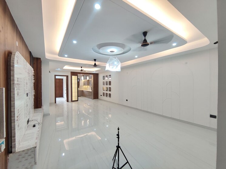 Room, faridabad central 4 Bedroom 2520 Sq.Ft. Builder Floor In Faridabad Central Faridabad 9855977