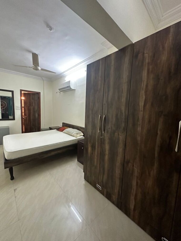 Bedroom, bamboo-house 2.5 Bedroom 1000 Sq.Ft. Apartment In Santacruz West Mumbai 9855980