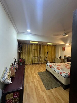 Bedroom in 2.5 BHK Apartment at Bamboo House, Santacruz West – for Rent