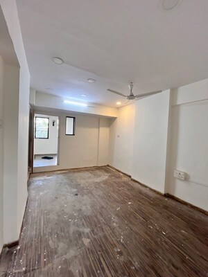 Master Bedroom in 2 BHK Apartment at Lokhandwala Complex – for Rent