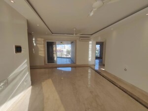 3.5 BHK Apartment For Sale in Evershine CHS, Khar West