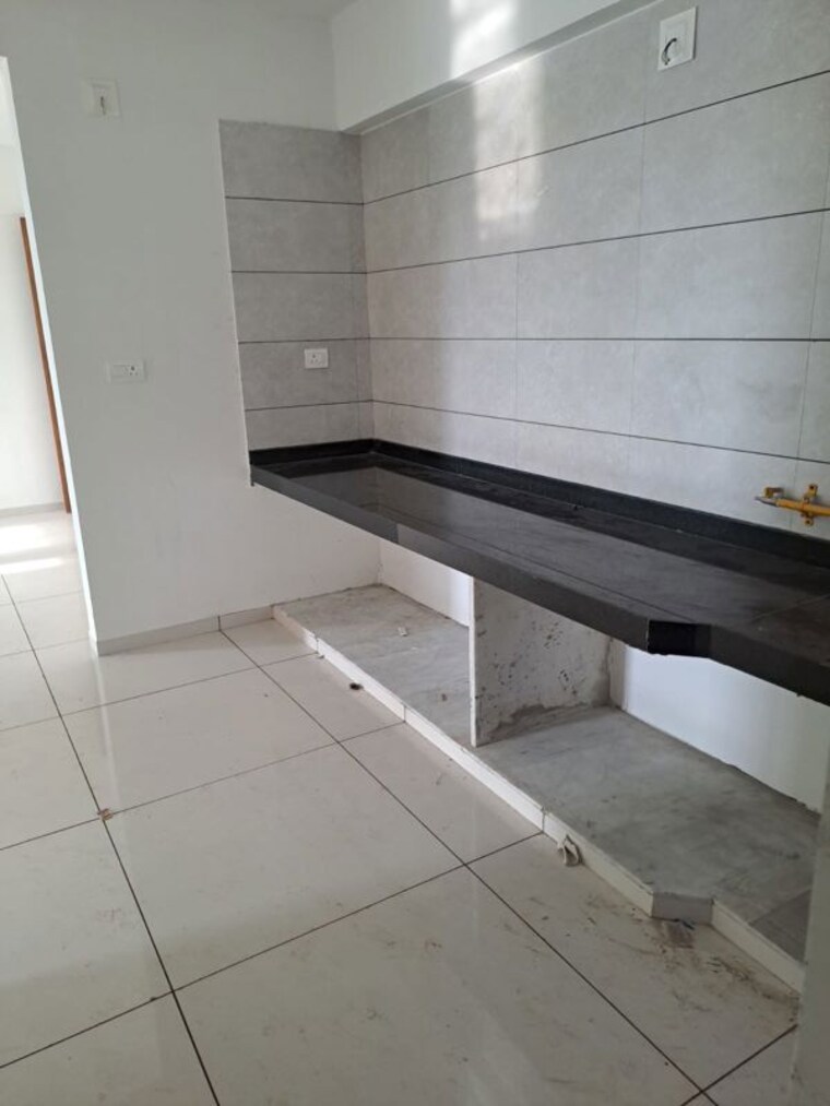 Kitchen, raysan 3 Bedroom 200 Sq.Yd. Apartment In Raysan Gandhinagar 9855968