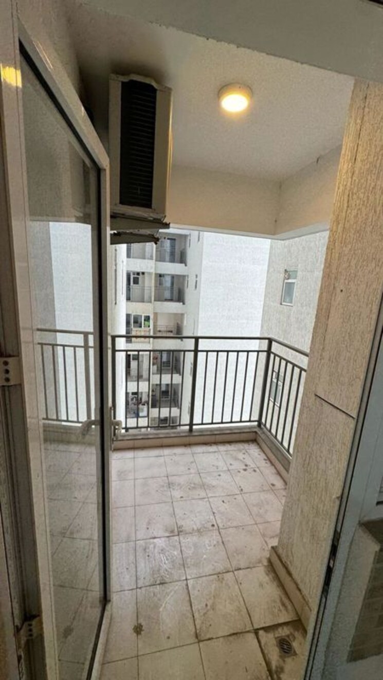 Balcony, godrej-woods 4 Bedroom 2259 Sq.Ft. Apartment In Sector 43 Noida 9856014