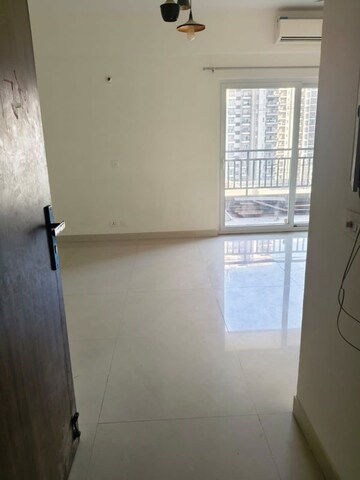 Room in 3 BHK Apartment at Adani Oyster Grande Phase 2, Sector 102 – for Rent