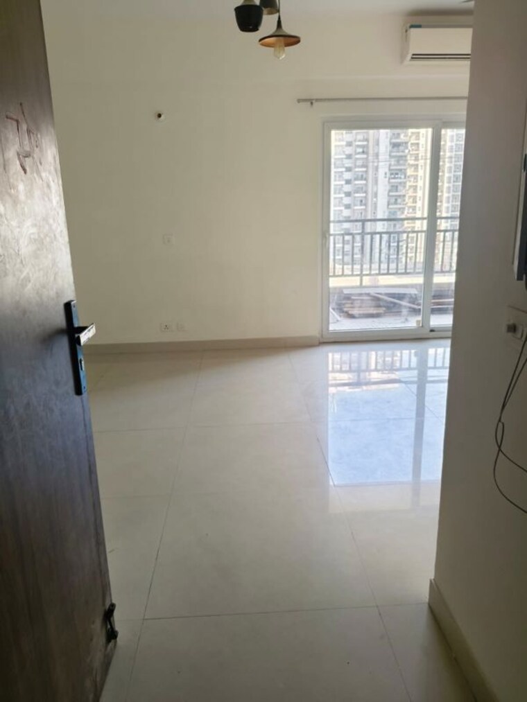 Room, adani-oyster-grande-phase-2 3 Bedroom 1750 Sq.Ft. Apartment In Sector 102 Gurgaon 9856006