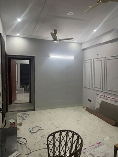 2 BHK + Extra Room Builder Floor For Rent in Sector 36